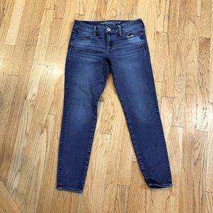 American Eagle medium wash jeggings